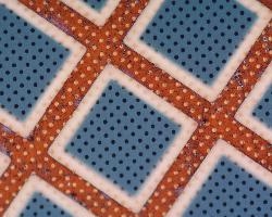 Quantifoil R2/4 Micromachined Holey Carbon Grids, Copper, Pk 100, SPI Slide-A-Grid box